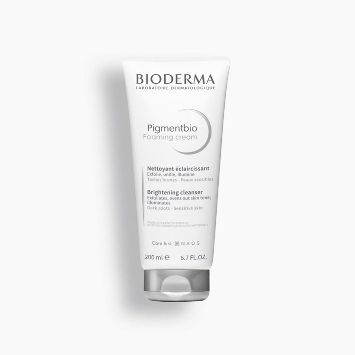 Foaming Cream - Limpiador iluminador: Exfolia e ilumina la piel con manchas oscuras